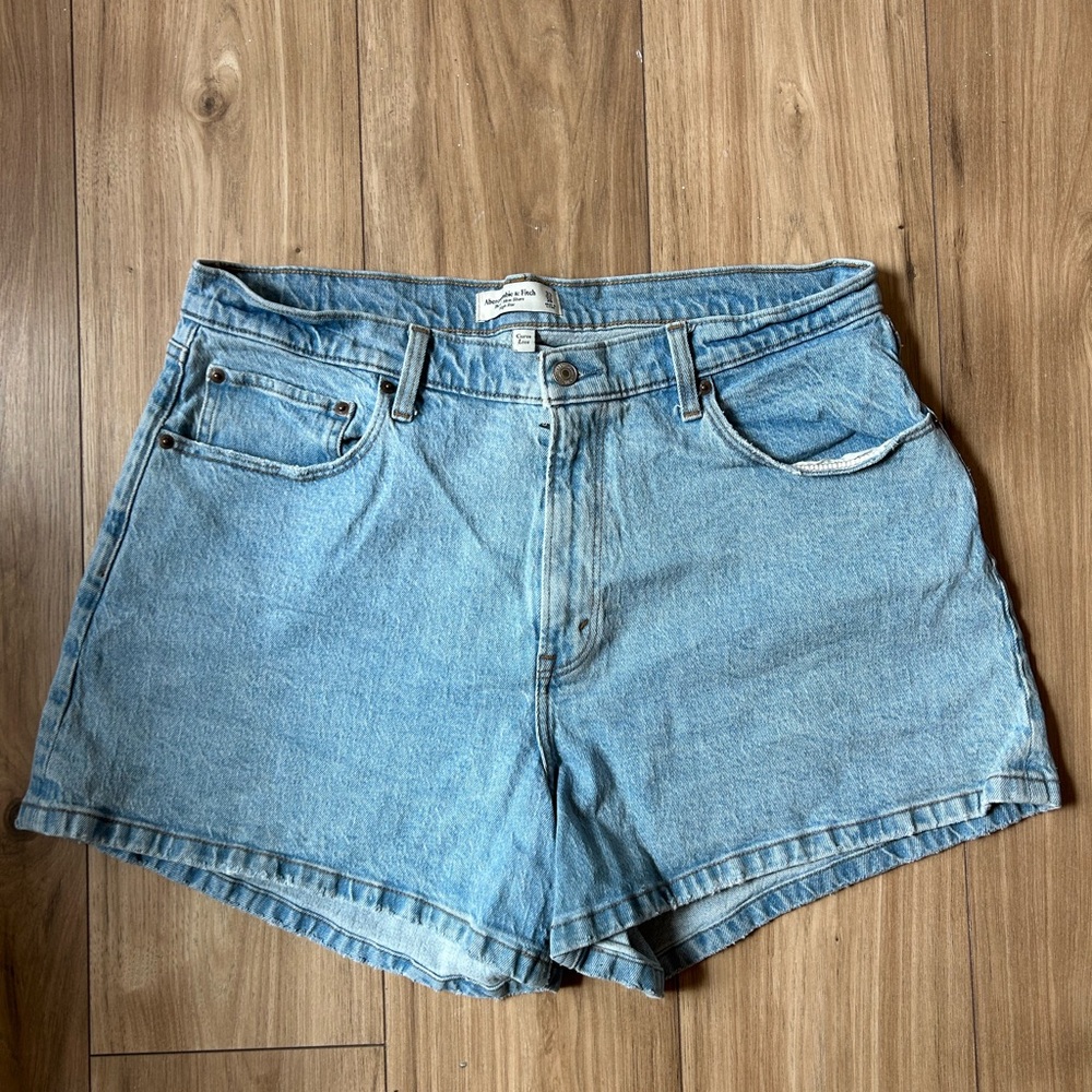 Classic Denim Women's Shorts Curve Love